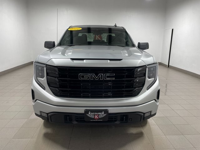 Used 2022 GMC Sierra 1500 Elevation with VIN 1GTPUCEK0NZ577578 for sale in Wausau, WI