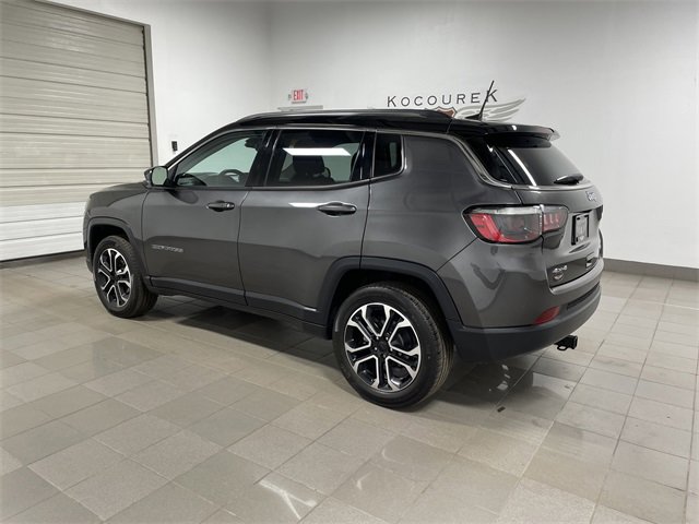 2022 Jeep Compass Limited photo 4