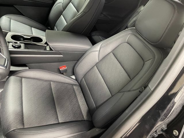 2026 Chevrolet Equinox LT - Photo 12