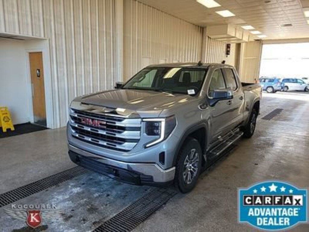 Used 2023 GMC Sierra 1500 SLE Truck