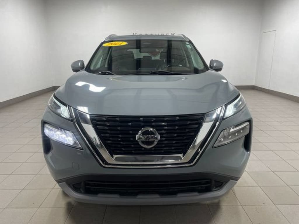 Used 2021 Nissan Rogue SV