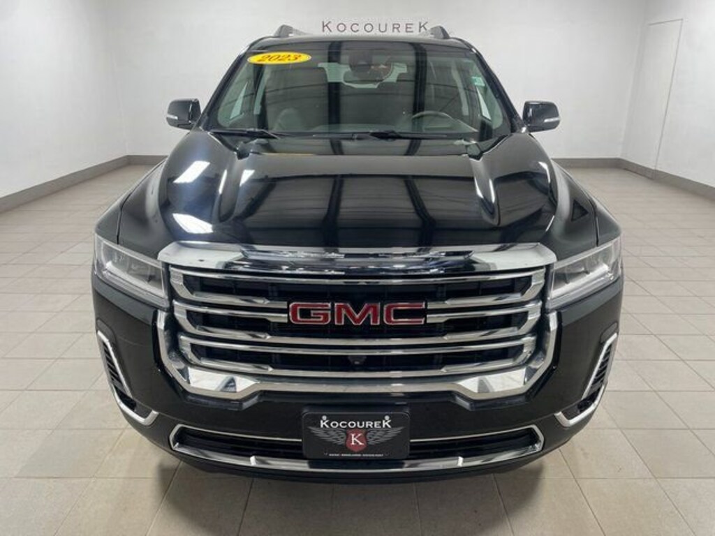 Used 2023 GMC Acadia SLT SUV
