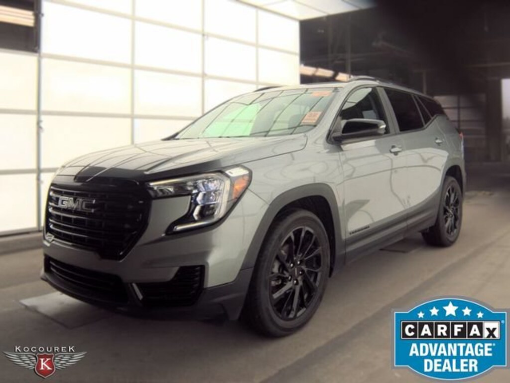 Used 2023 GMC Terrain SLE SUV