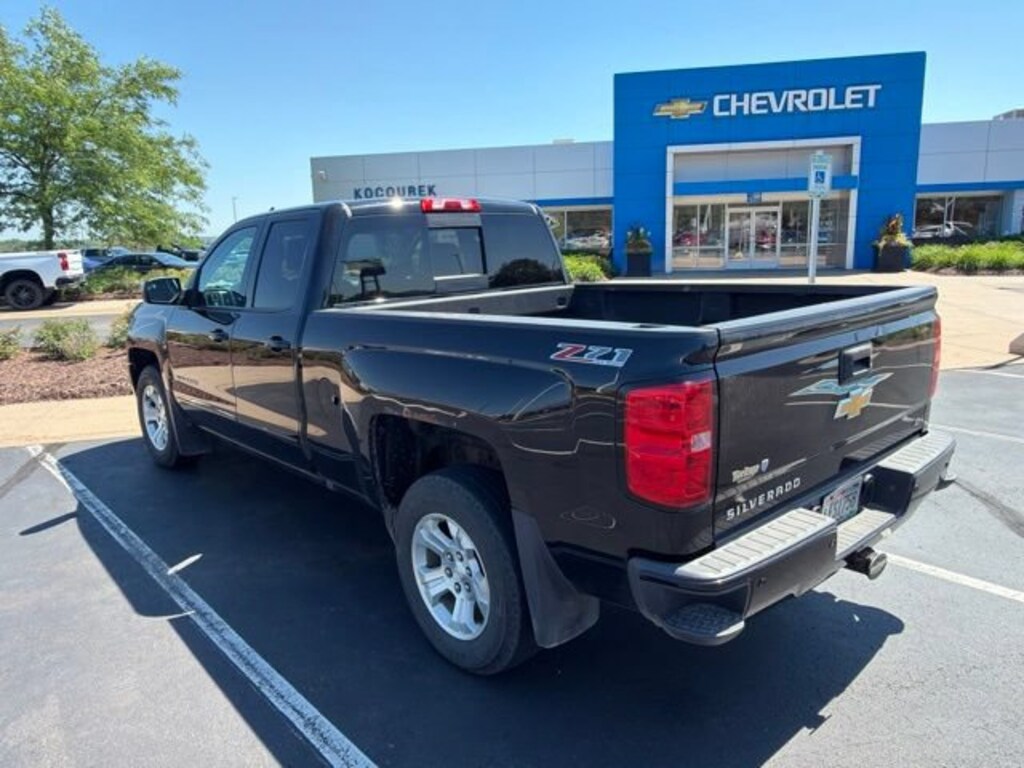 Used 2017 Chevrolet Silverado 1500 LT Truck