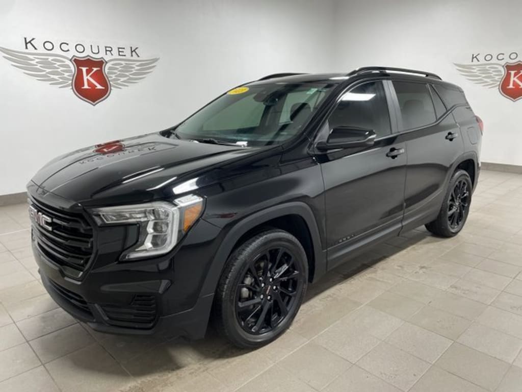 Used 2023 GMC Terrain SLE SUV