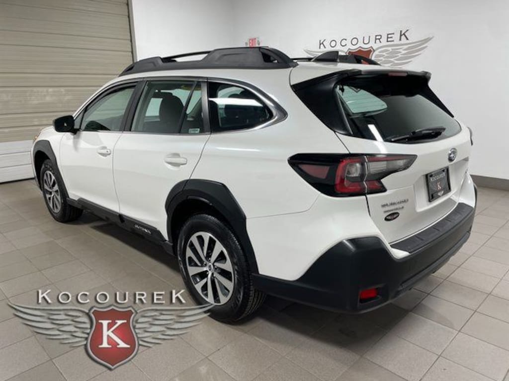 Used 2023 Subaru Outback Base SUV
