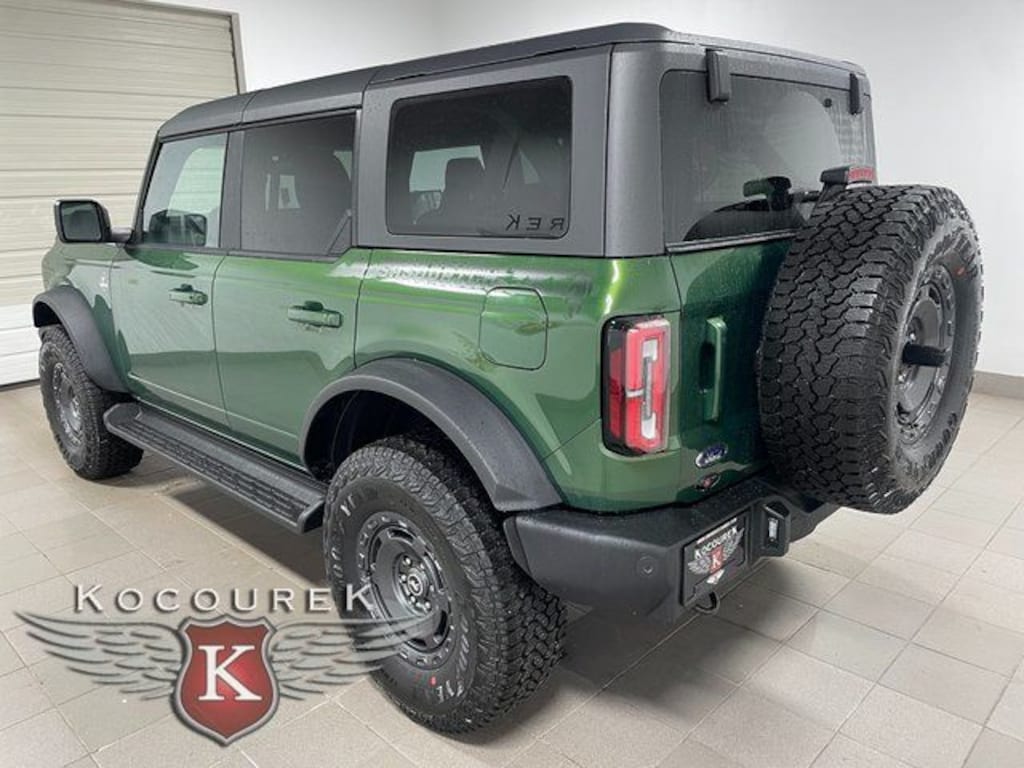 New 2025 Ford Bronco Outer Banks SUV