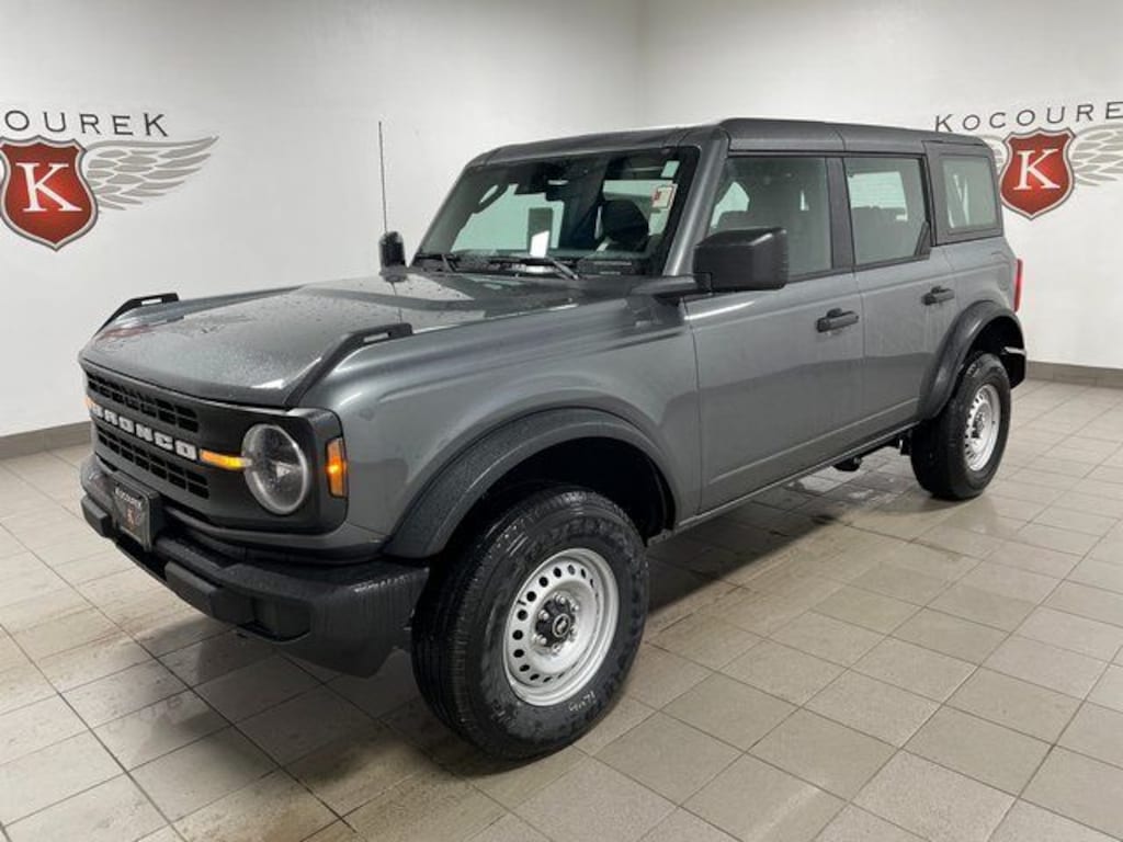New 2026 Ford Bronco Base SUV