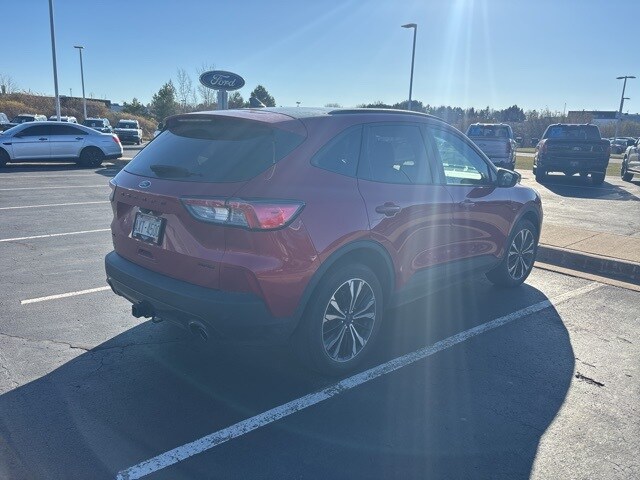 2022 Ford Escape SEL photo 4