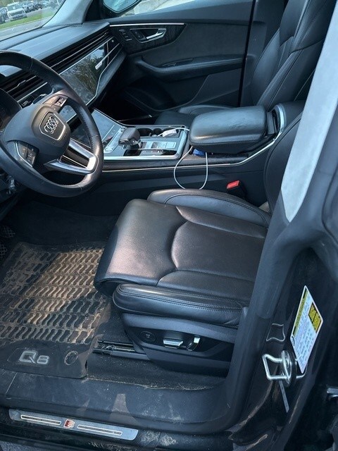 2019 Audi Q8 line Prestige photo 2