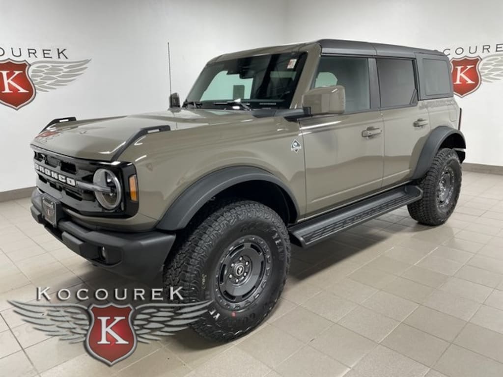 New 2025 Ford Bronco Outer Banks SUV