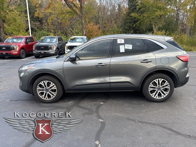 2022 Ford Escape SEL photo 4