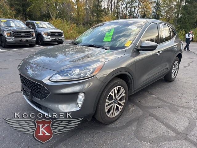 2022 Ford Escape SEL photo 3