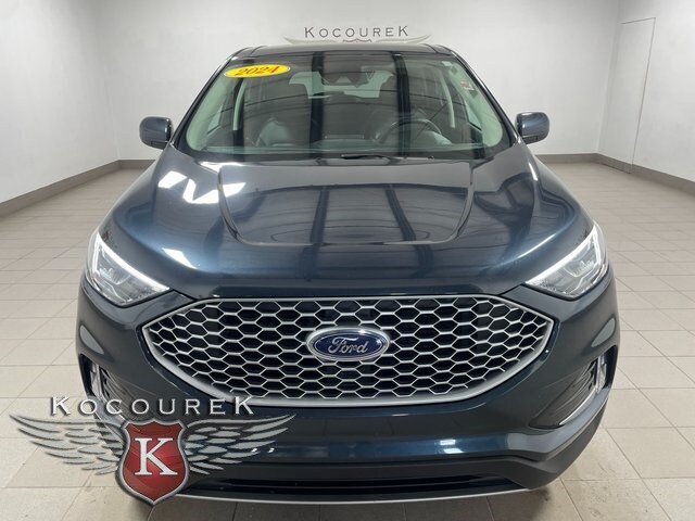 2024 Ford Edge SEL Sport photo 2