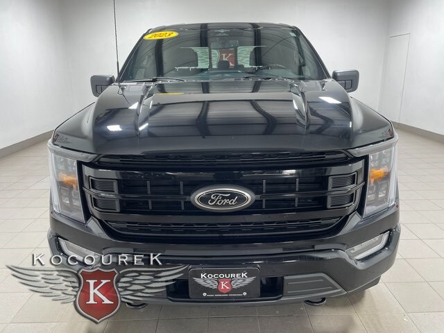 2023 Ford F-150 XLT photo 2