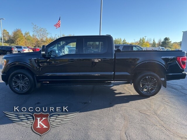 2022 Ford F-150 XLT photo 3