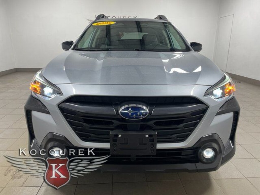 Used 2025 Subaru Outback Premium SUV