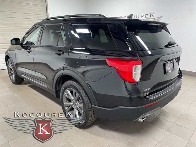 2023 Ford Explorer XLT photo 4