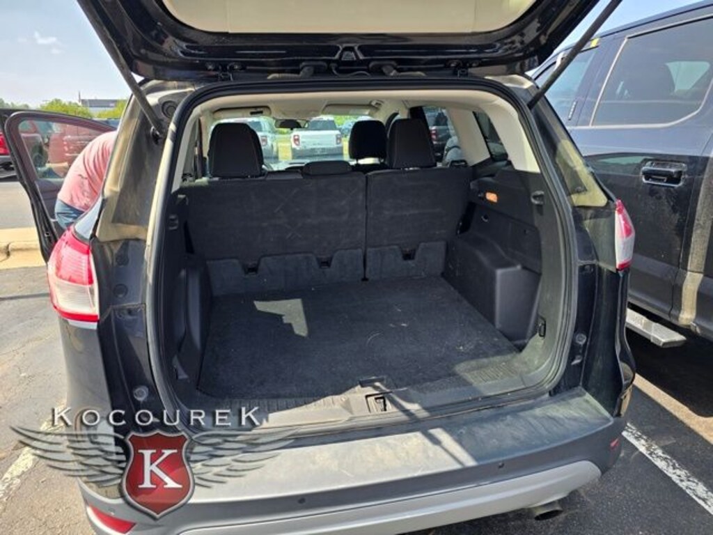 Used 2016 Ford Escape SE SUV