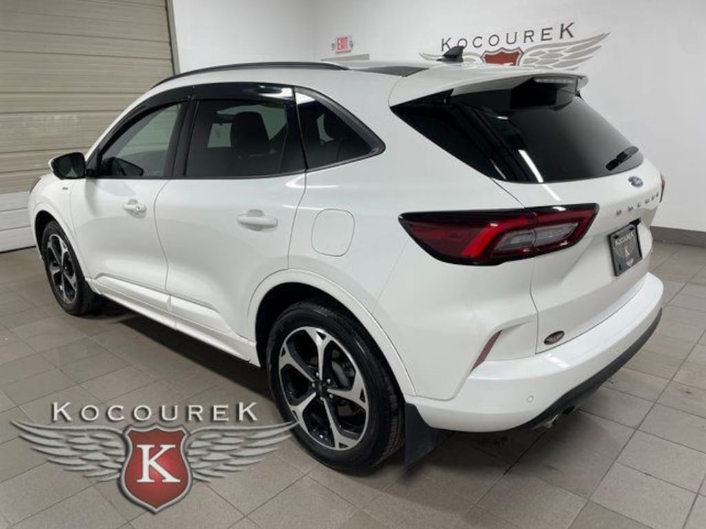 Used 2023 Ford Escape ST-Line Select SUV