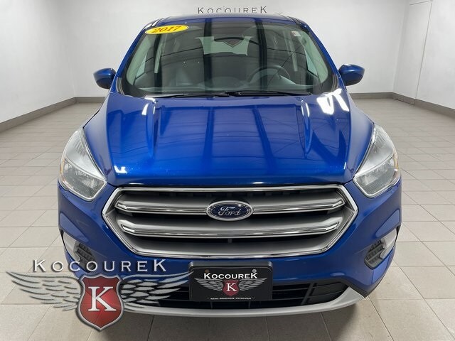 2017 Ford Escape SE photo 2
