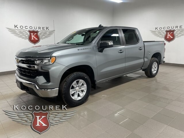 2023 Chevrolet Silverado 1500 LT photo 3