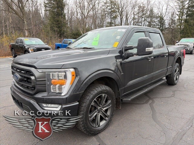 2022 Ford F-150 XLT photo 3