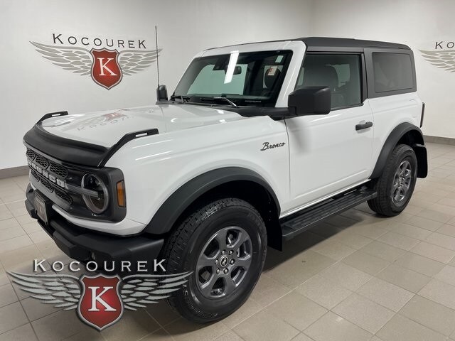 2021 Ford Bronco Outer Banks photo 3