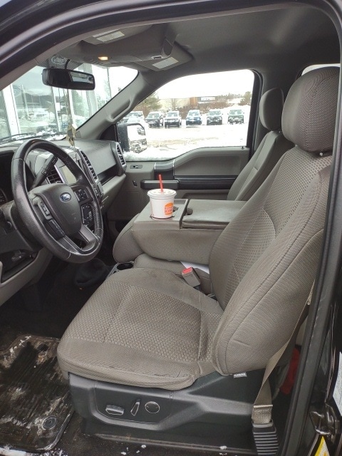 2015 Ford F-150 XLT's photo