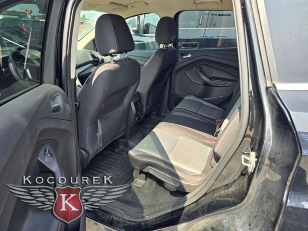 Used 2016 Ford Escape SE SUV