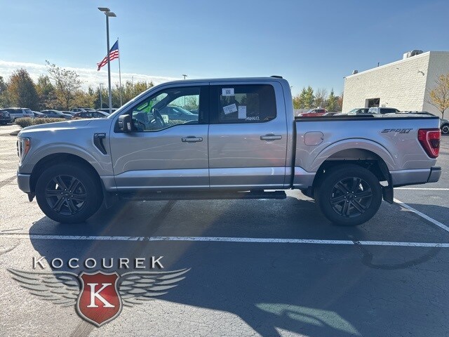 2022 Ford F-150 XLT photo 4