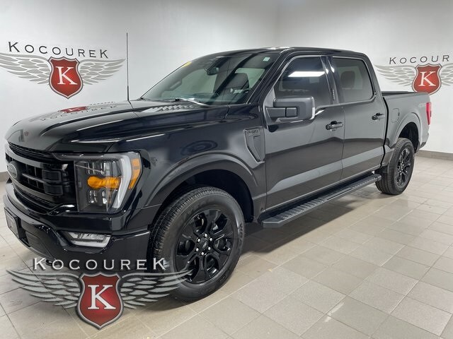 2023 Ford F-150 XLT photo 3