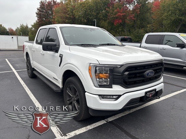 2022 Ford F-150 XLT photo 3