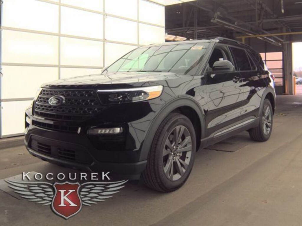Used 2024 Ford Explorer XLT SUV