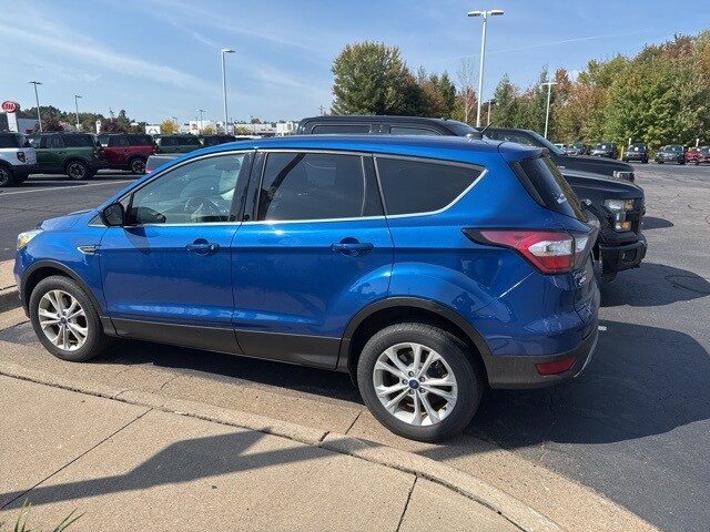2017 Ford Escape SE photo 3