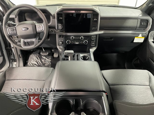 2026 Ford F-150 XLT - Photo 12