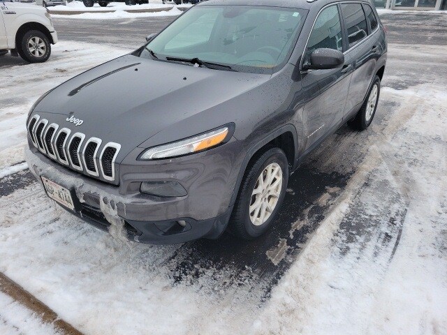 2016 Jeep Cherokee Latitude's photo