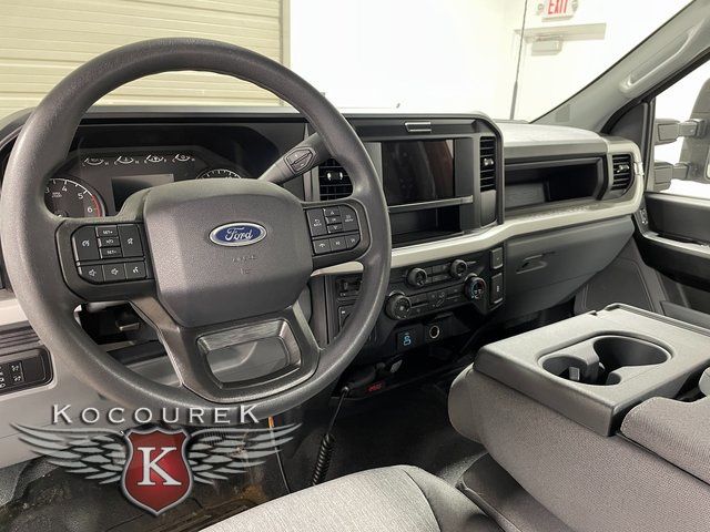 2026 Ford F-250 Super Duty XL - Photo 13