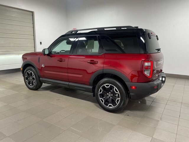 2025 Ford Bronco Sport Outer Banks photo 4