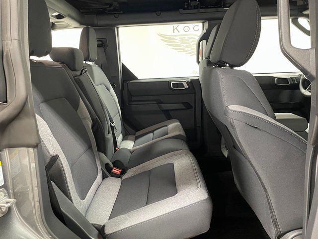 2026 Ford Bronco 4-Door Base - Photo 21