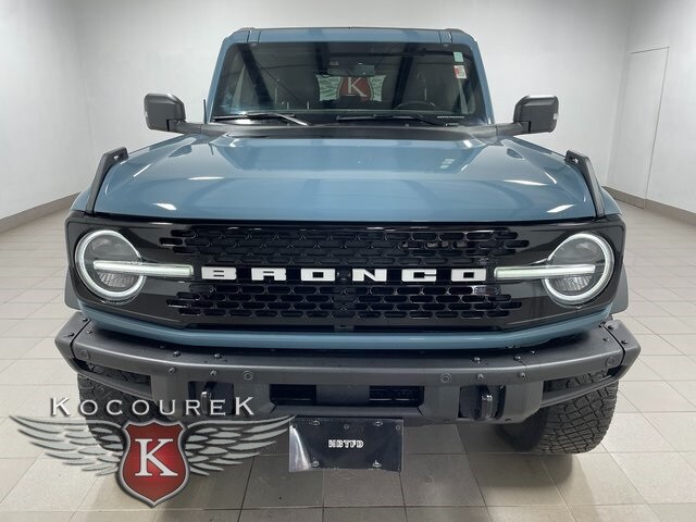 2022 Ford Bronco Wildtrak photo 2