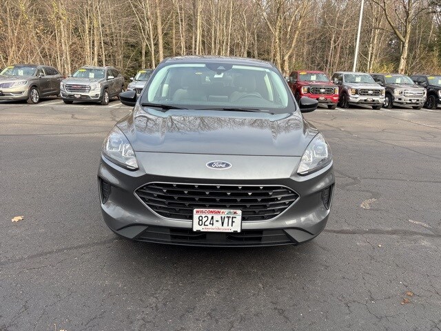 2022 Ford Escape SE photo 4