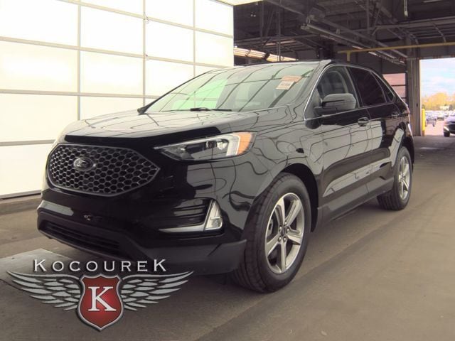 2024 Ford Edge SEL AWD's photo