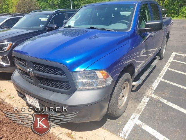 2016 RAM 1500 Tradesman 4x4 Crew Cab 5'7's photo