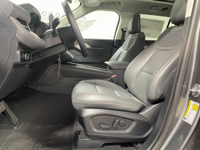 2026 Ford Explorer Active - Photo 11