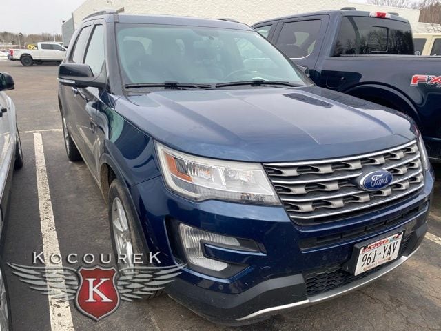 2017 Ford Explorer SUV 
