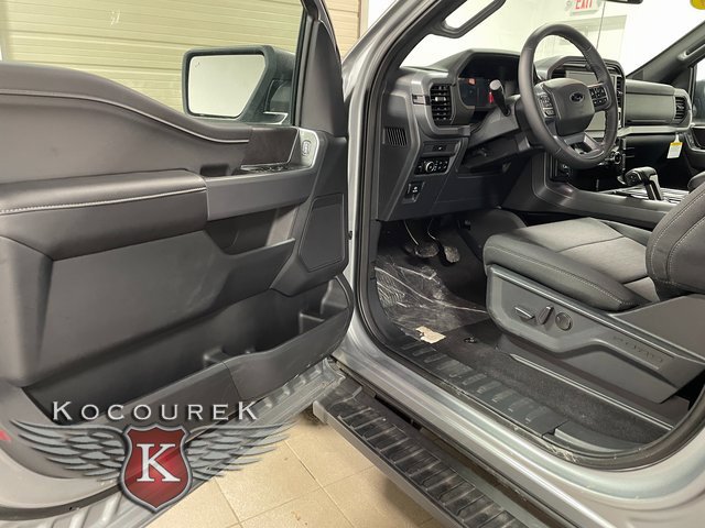 2026 Ford F-150 XLT - Photo 10