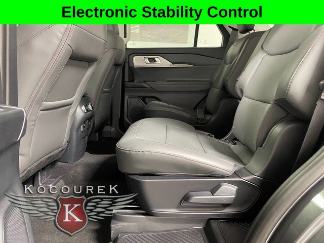 2026 Ford Explorer Active - Photo 21