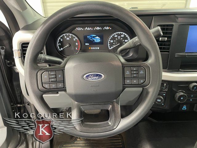 2026 Ford F-250 Super Duty XL - Photo 14