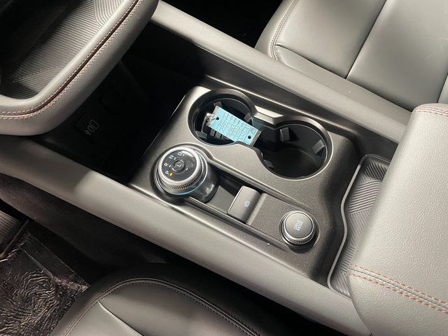 2026 Ford Explorer Active - Photo 17